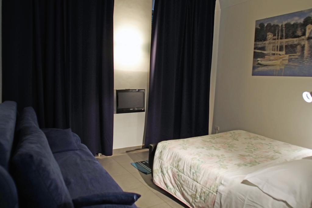 Colombo Apartments サンレモ 部屋 写真
